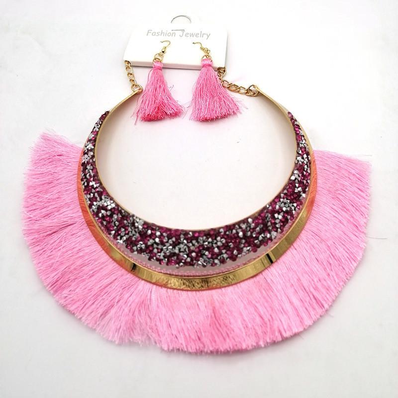 Sequins Tassel Necklace Earrings Jewelry Set Electroplated Alloy Fashion Gift Pink
Sequins Tassel Necklace Earrings Jewelry Set Electroplated Alloy Fashion Gift Pink