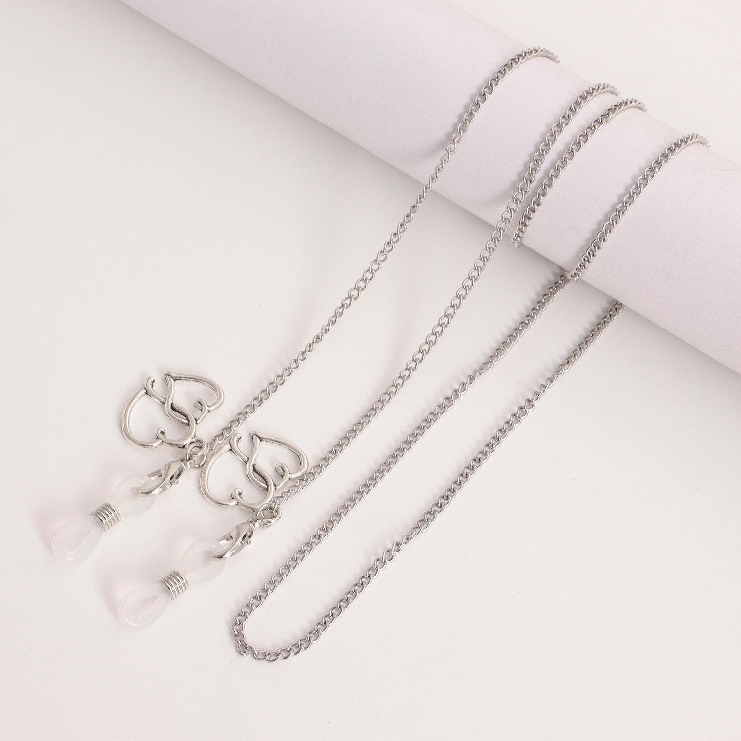 European and American masks hanging chain glasses chain, love pendant mask chain peach heart metal glasses chain spot
European and American masks hanging chain glasses chain, love pendant mask chain peach heart metal glasses chain spot