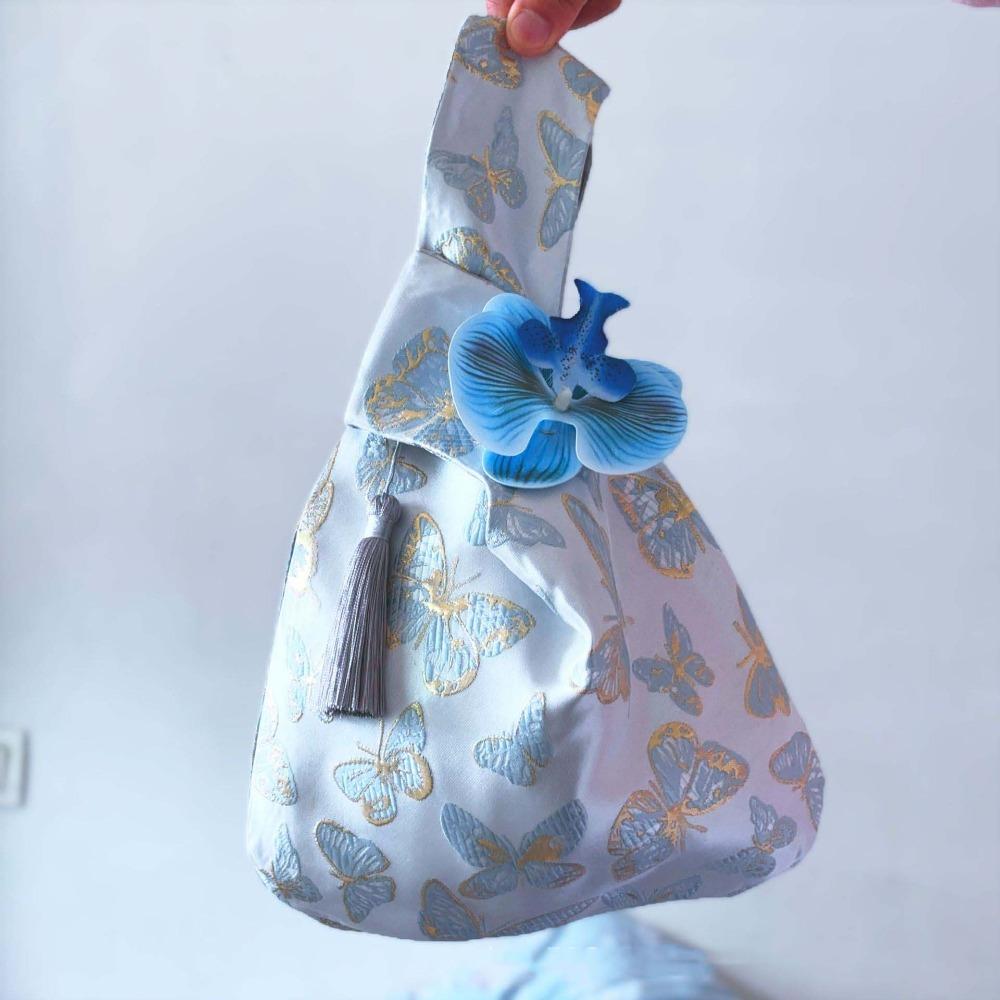 Hanfu Accessories New Chinese Style Handbag Storage Purse Cheongsam Accessories Wedding Style 2
Hanfu Accessories New Chinese Style Handbag Storage Purse Cheongsam Accessories Wedding Style 2