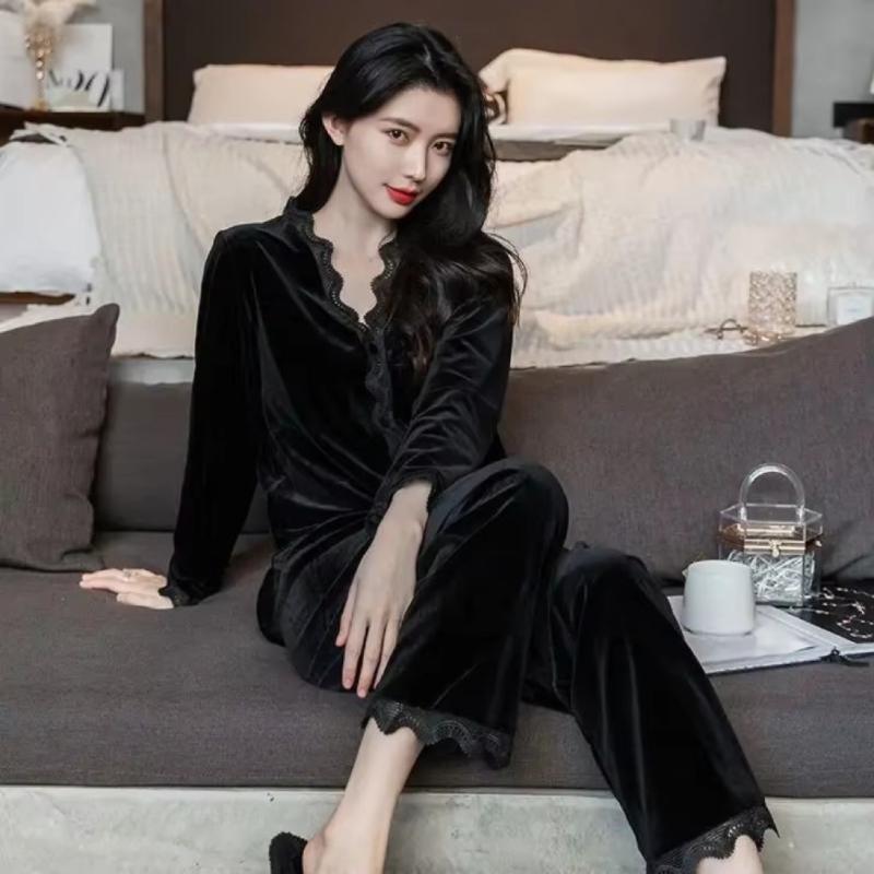 Новая зимняя пижама для женщин, мягкий высококачественный комплект из двух частей из тонкого золотистого бархата, который можно носить на улице M
Новая зимняя пижама для женщин, мягкий высококачественный комплект из двух частей из тонкого золотистого бархата, который можно носить на улице M