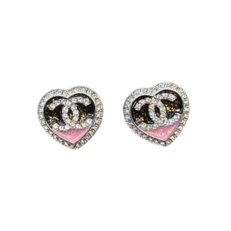 CHANEL 23N pink love heart color-blocked rhinestone metal earrings for women multi-color рожевий
CHANEL 23N pink love heart color-blocked rhinestone metal earrings for women multi-color рожевий