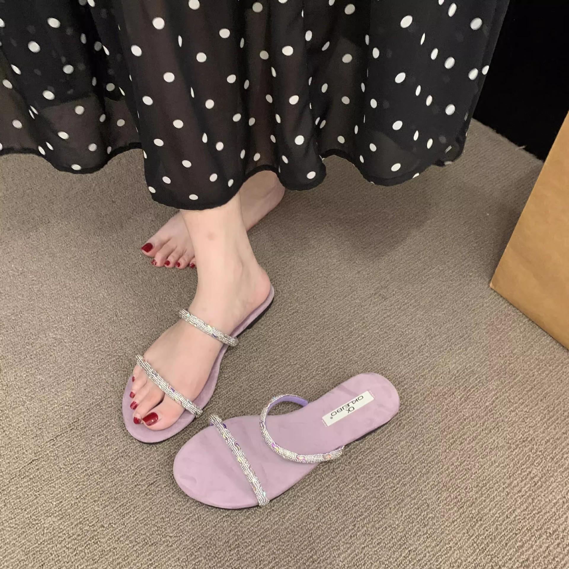 Flat-bottomed rhinestone fashion sandals 2025 summer French sweet yellow open-toed vacation beach cool slippers women s shoes 35 фіолетовий
Flat-bottomed rhinestone fashion sandals 2025 summer French sweet yellow open-toed vacation beach cool slippers women s shoes 35 фіолетовий