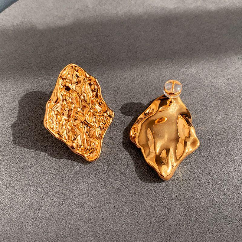 Niche Style Vintage Crumpled Metal Women Designer Earrings Earrings
Niche Style Vintage Crumpled Metal Women Designer Earrings Earrings