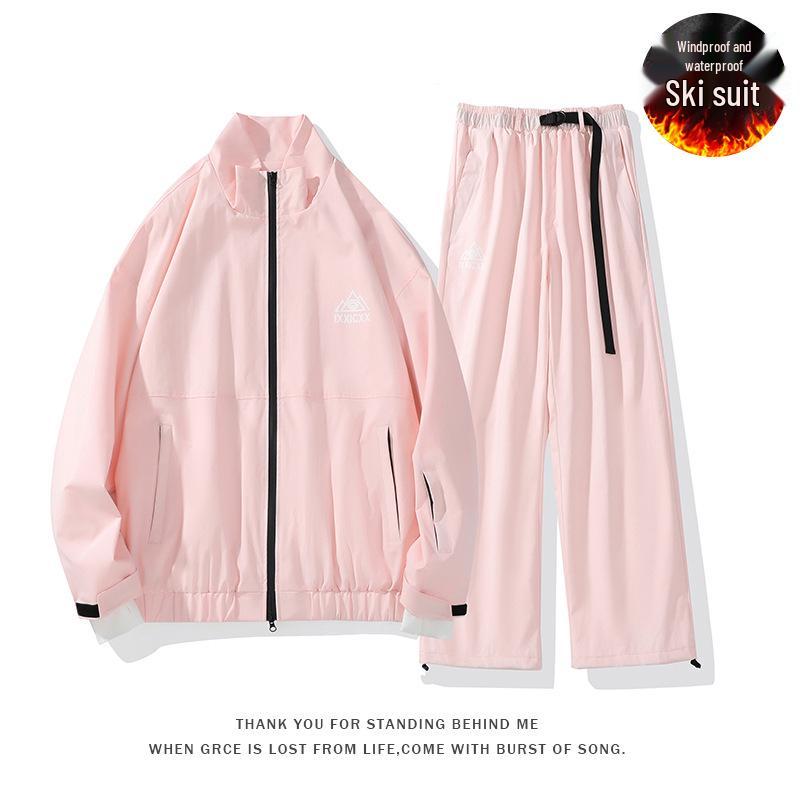 Women s Pink Stand-Up Collar Ski Suit: Jacket and Pants with Fleece-Lining 3XL розовый
Women s Pink Stand-Up Collar Ski Suit: Jacket and Pants with Fleece-Lining 3XL розовый