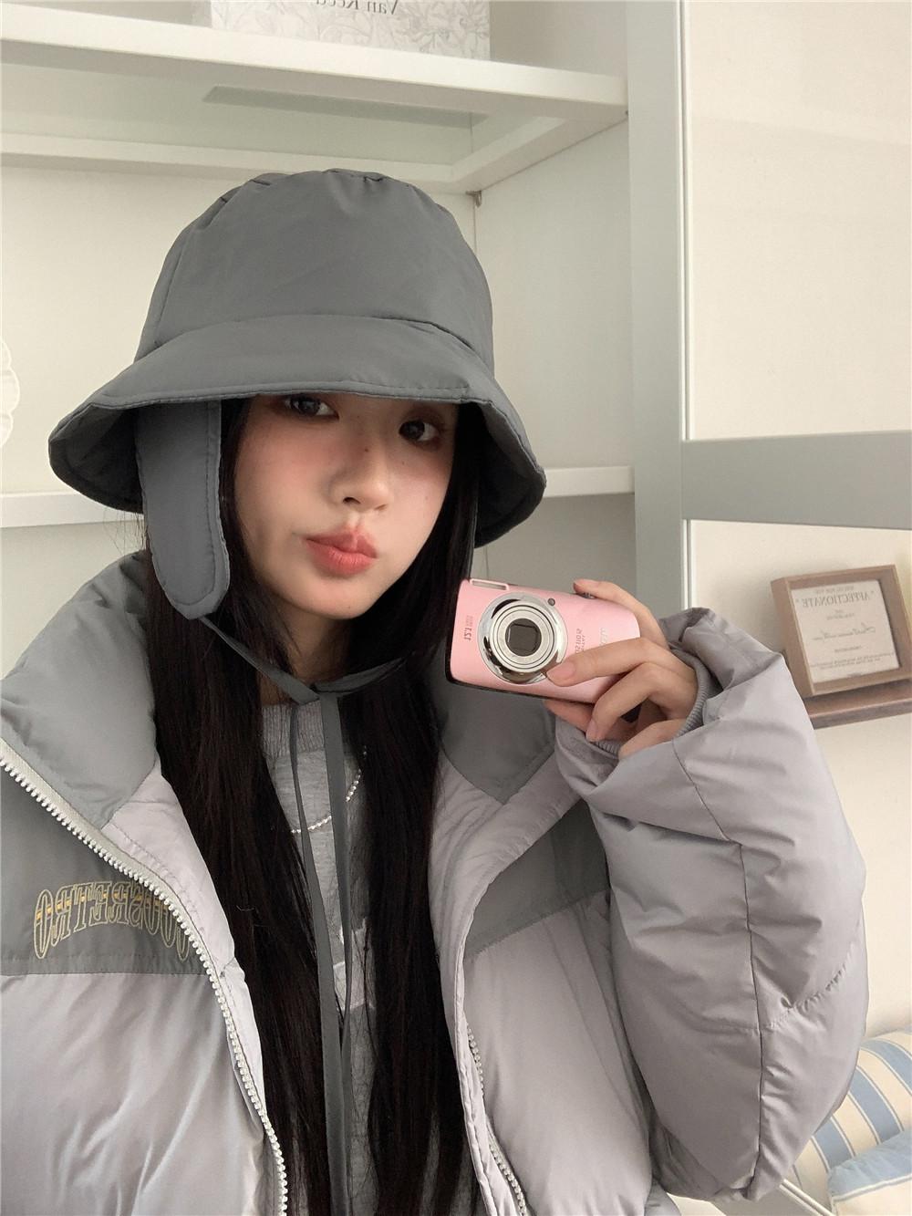Autumn and winter bucket hat extended ear hat winter casual versatile lace-up cycling warm thickened basin hat adult average size сірий колір
Autumn and winter bucket hat extended ear hat winter casual versatile lace-up cycling warm thickened basin hat adult average size сірий колір