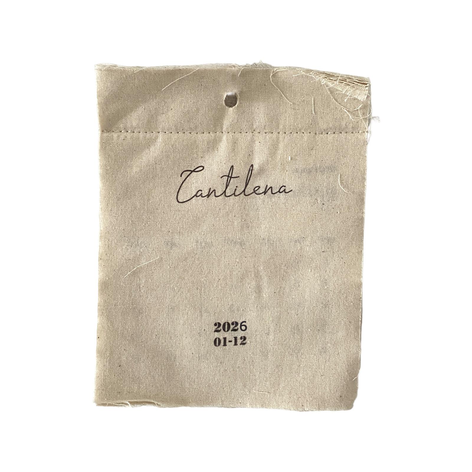 Тканевый настенный календарь 2026 года, прочный гобелен, семейный планировщик праздников для декора дома и офиса, с выделенными праздниками
Тканевый настенный календарь 2026 года, прочный гобелен, семейный планировщик праздников для декора дома и офиса, с выделенными праздниками