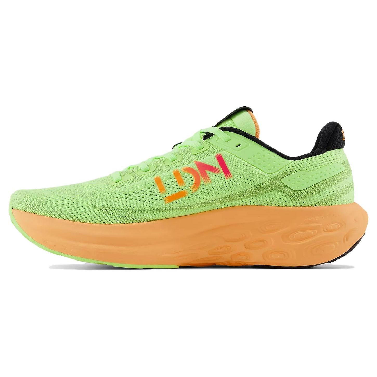 New Balance Fresh Foam Sneakers Green Orange M1080LDN 42.5
New Balance Fresh Foam Sneakers Green Orange M1080LDN 42.5