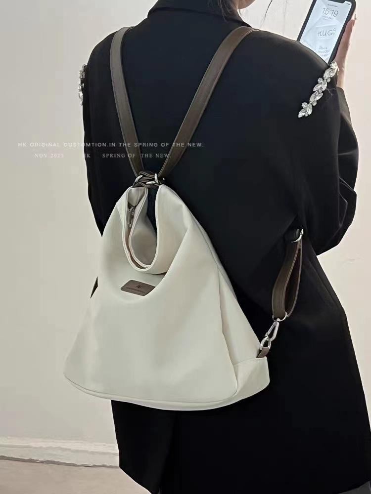 Student class canvas bag women s new summer large-capacity backpack commuter shoulder underarm tote bag
Student class canvas bag women s new summer large-capacity backpack commuter shoulder underarm tote bag