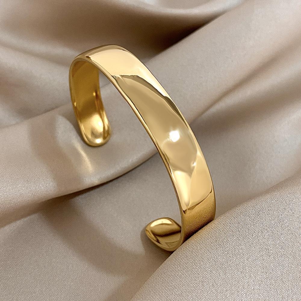 Simple Classic Smooth Open Bangle Bracelet Stainless Steel Glossy Bracelet Stylish Stackable Wrist Jewelry Cuff for Women Men
Simple Classic Smooth Open Bangle Bracelet Stainless Steel Glossy Bracelet Stylish Stackable Wrist Jewelry Cuff for Women Men