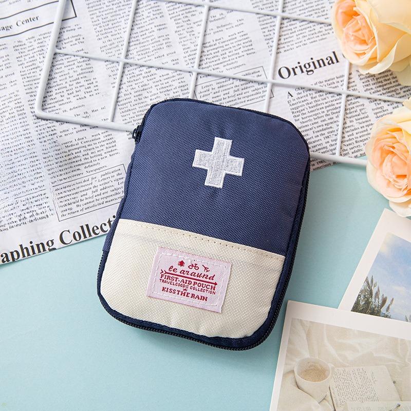 1PC Travel Home Portable First Aid Kit Portable Small Medicine Bag Small Storage Bag Medical First Aid Kit Emergency Kit
1PC Travel Home Portable First Aid Kit Portable Small Medicine Bag Small Storage Bag Medical First Aid Kit Emergency Kit
