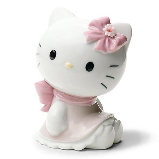 Hello Kitty×NAO от Lladró «Одетая Hello Kitty 
Hello Kitty×NAO от Lladró «Одетая Hello Kitty