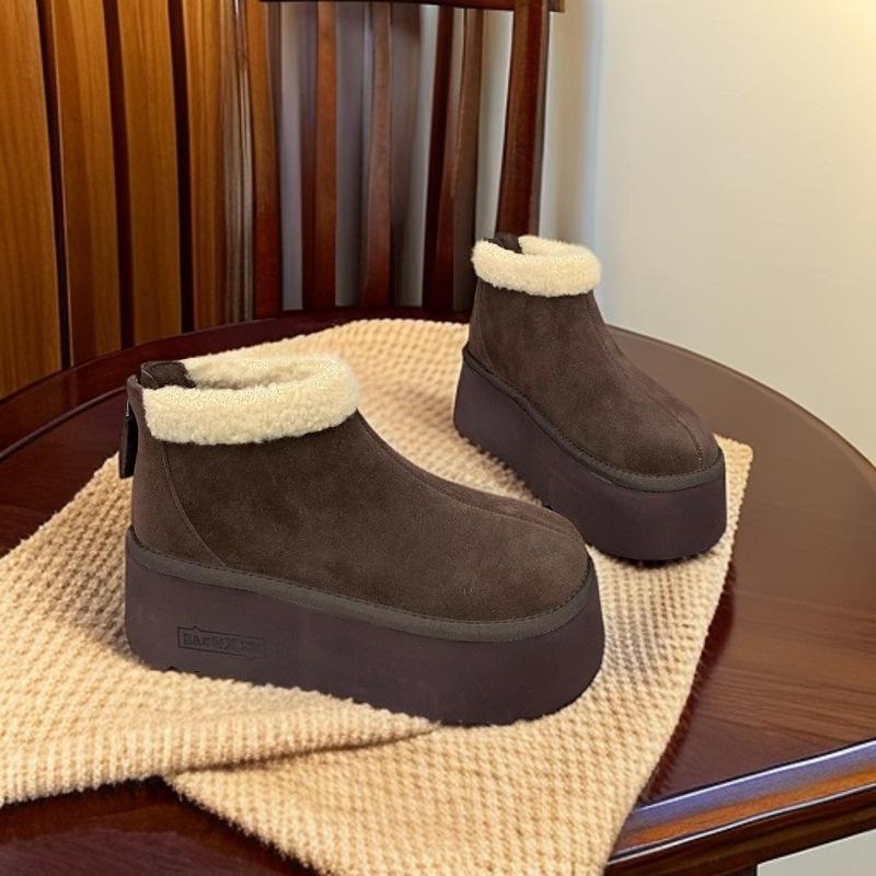 European Station 2024 autumn and winter new platform cotton shoes women s fluffy shoes rear zipper warm big northeast snow boots short boots 35 верблюд
European Station 2024 autumn and winter new platform cotton shoes women s fluffy shoes rear zipper warm big northeast snow boots short boots 35 верблюд