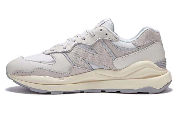 57/40 New Balance White Pack M5740WP 38
57/40 New Balance White Pack M5740WP 38