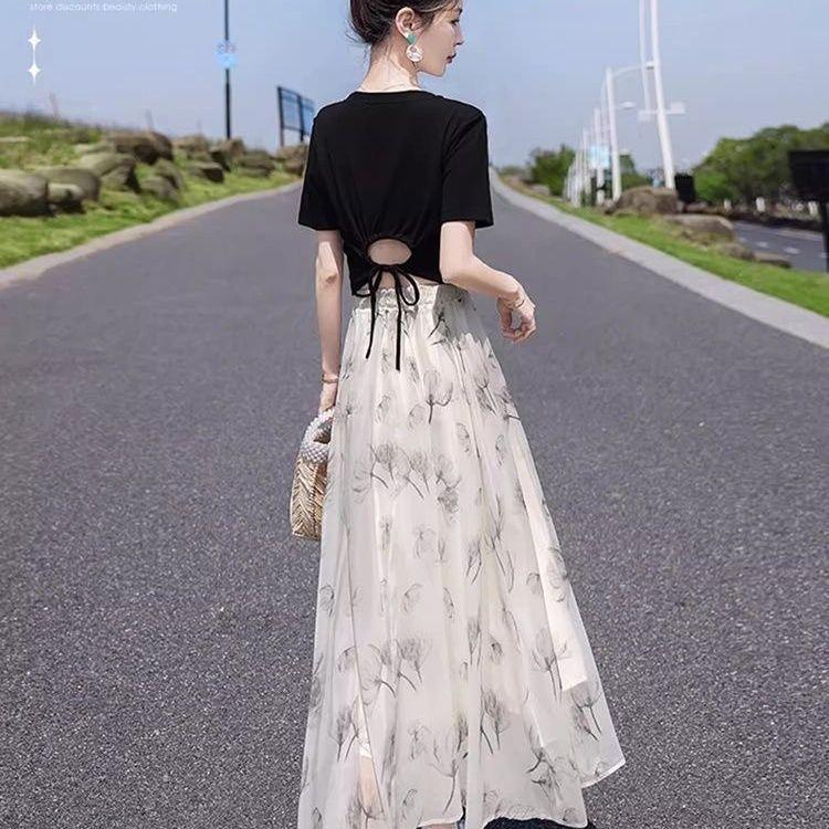 2026 Summer Slimming Elegant Two-Piece: Short Top & High-Waisted Skirt S
2026 Summer Slimming Elegant Two-Piece: Short Top & High-Waisted Skirt S