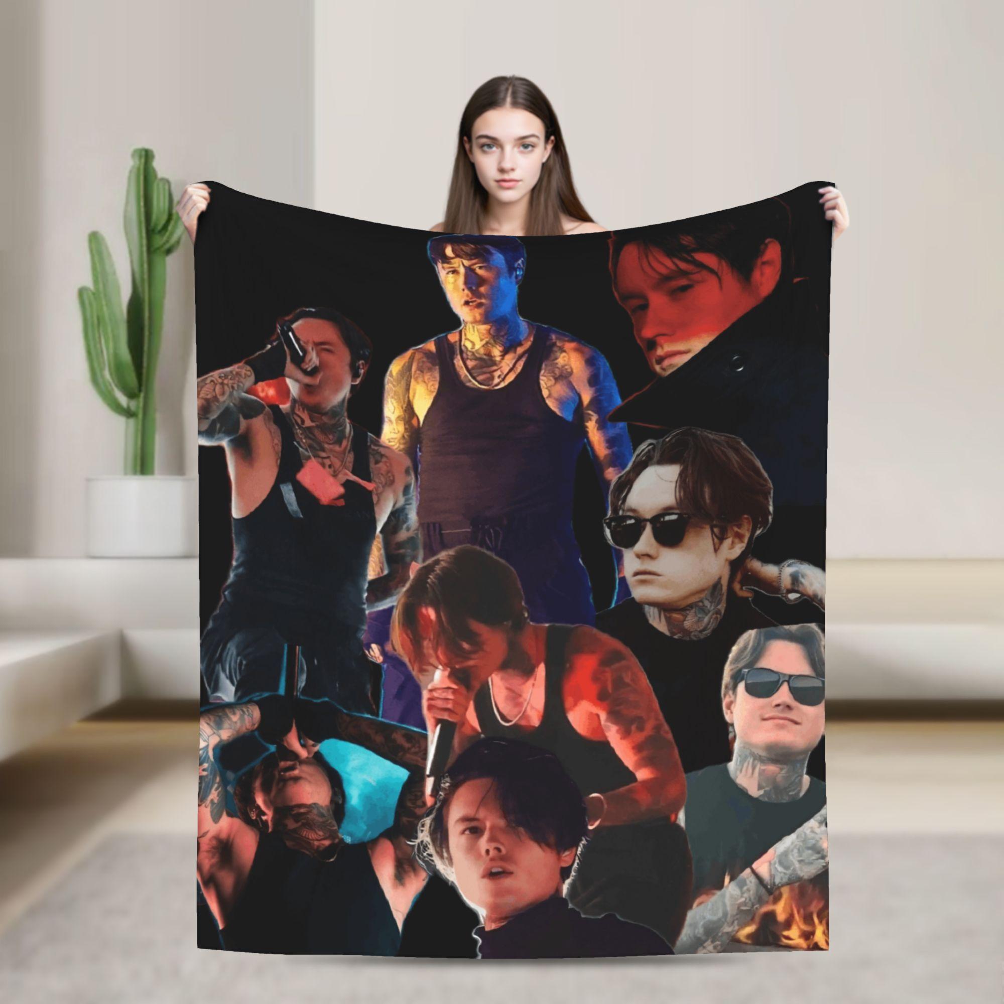 Noah Sebastian American singer Music Soft Warm Blankets Airplane Travel Plush Throw Blanket Novelty Bedspread Sofa Bed Cover 75x90cm
Noah Sebastian American singer Music Soft Warm Blankets Airplane Travel Plush Throw Blanket Novelty Bedspread Sofa Bed Cover 75x90cm