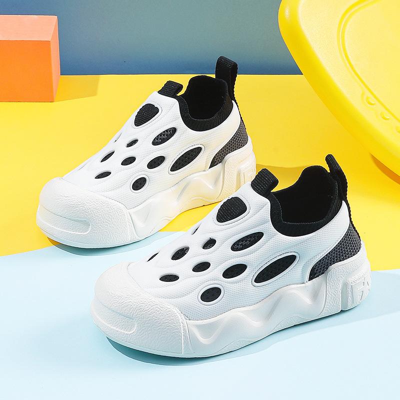 Children s one-pedal fly-woven sneakers, light and breathable coconut shoes, big head, anti-collision head, loose shoes for primary school students 29
Children s one-pedal fly-woven sneakers, light and breathable coconut shoes, big head, anti-collision head, loose shoes for primary school students 29