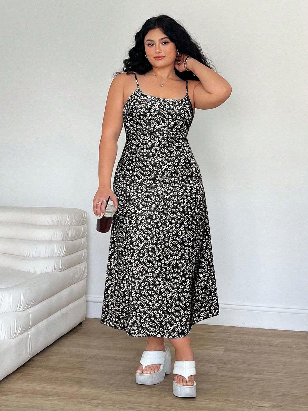 Plus Size Floral Print Camisole Midi Dress for Summer Vacation 3XL чорний
Plus Size Floral Print Camisole Midi Dress for Summer Vacation 3XL чорний
