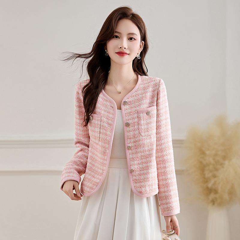 2025 Spring/Autumn Checkered Round Neck Short Jacket – Stylish and Elegant M (45-55kg) розовый
2025 Spring/Autumn Checkered Round Neck Short Jacket – Stylish and Elegant M (45-55kg) розовый