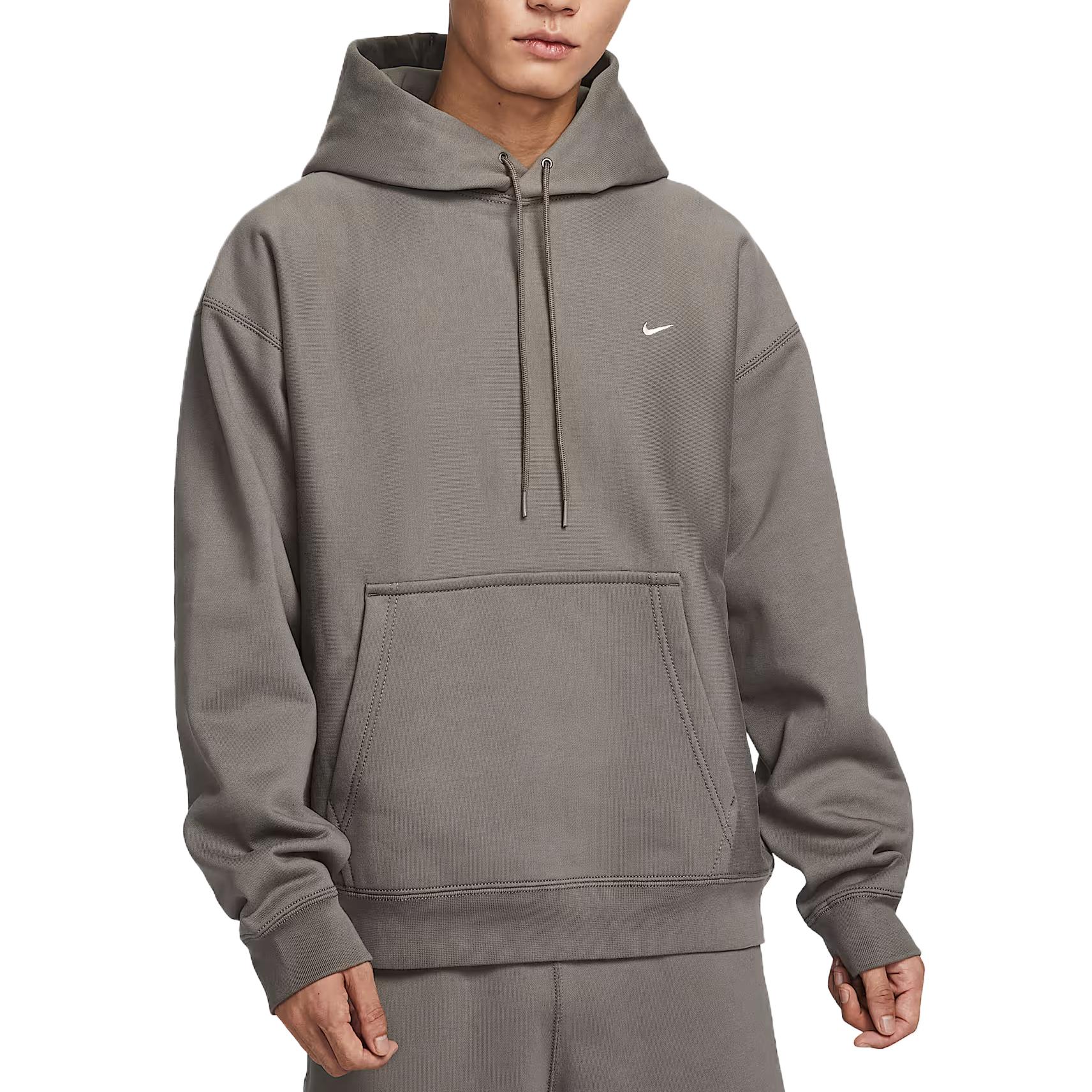 Nike Худи мужское однотонное Solo Swoosh, удобное, HV1083-289 L
Nike Худи мужское однотонное Solo Swoosh, удобное, HV1083-289 L