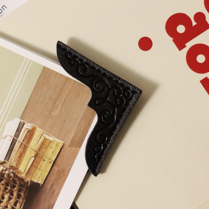 Creative Leather Bookmark Durable Aesthetic Stationery Book Corner Protection Pattern Retro Bookmarks Reading Accessories чёрный
Creative Leather Bookmark Durable Aesthetic Stationery Book Corner Protection Pattern Retro Bookmarks Reading Accessories чёрный