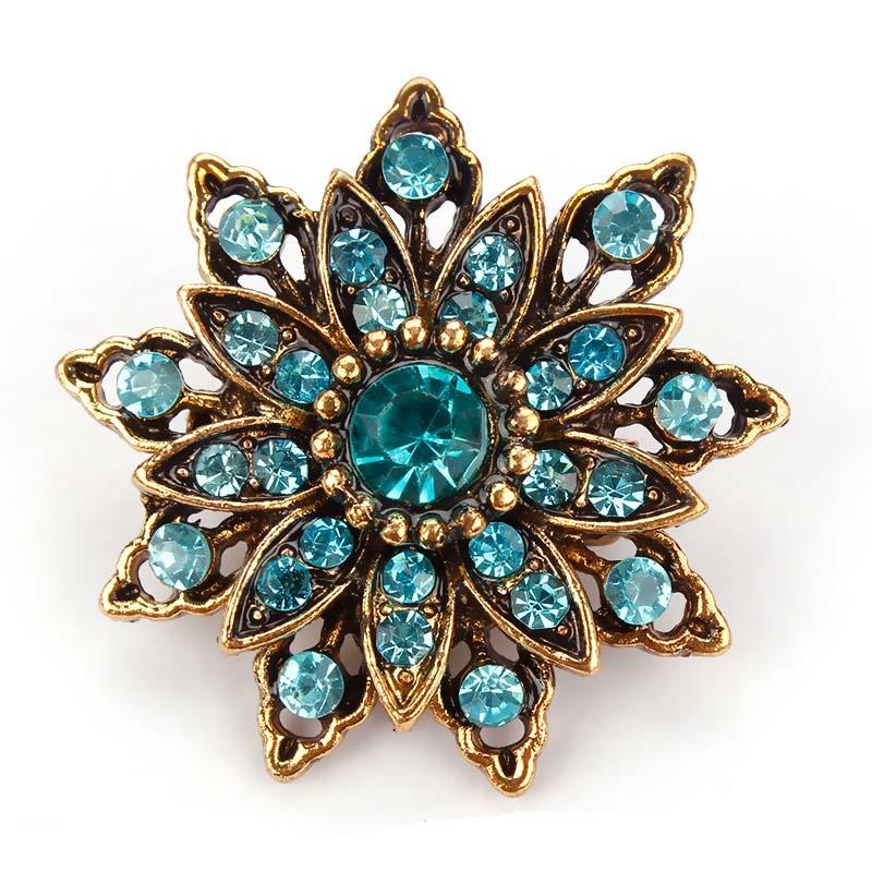 Vintage Crystal Rhinestones Flower Brooches for Women Badge Corsage Elegant Lady Pin Gift синий
Vintage Crystal Rhinestones Flower Brooches for Women Badge Corsage Elegant Lady Pin Gift синий