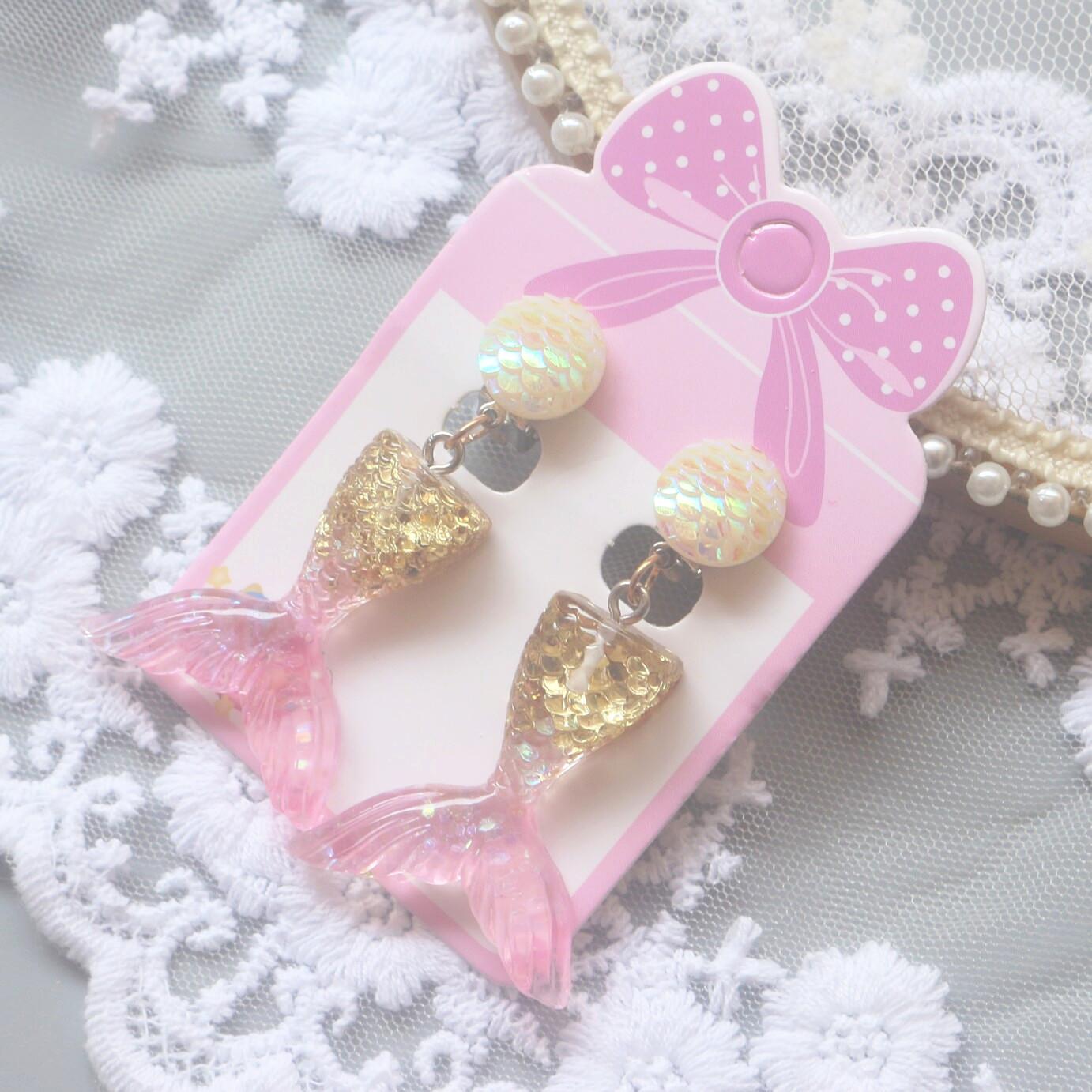 Смола мультфильм рыбий хвост в форме ракушки зажимы для ушей детские поддельные серьги серьги-подвески серьги для девочек детские украшения для прицепки
Смола мультфильм рыбий хвост в форме ракушки зажимы для ушей детские поддельные серьги серьги-подвески серьги для девочек детские украшения для прицепки