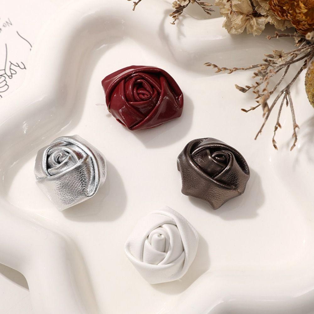 10PCS Handmade Cloth Applique DIY Crafts Jewelry Making Material Leather Rose Flower Patches Sewing білий
10PCS Handmade Cloth Applique DIY Crafts Jewelry Making Material Leather Rose Flower Patches Sewing білий