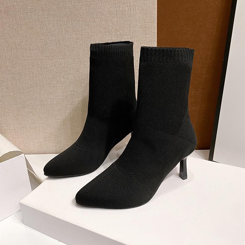 2025 Новый Тренд Мода Удобные Ботильоны с Острым Носком Женские Осенне-Зимние Zapatos De Mujer Ботильоны на Высоком Каблуке Обувь Большого Размера 42 чёрный
2025 Новый Тренд Мода Удобные Ботильоны с Острым Носком Женские Осенне-Зимние Zapatos De Mujer Ботильоны на Высоком Каблуке Обувь Большого Размера 42 чёрный