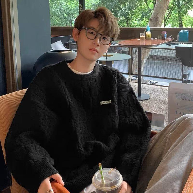 Мужской свитер 2023 года в японском ретро-бежевом стиле с круглым вырезом – свободный, модный зимний стиль 2XL чёрный
Мужской свитер 2023 года в японском ретро-бежевом стиле с круглым вырезом – свободный, модный зимний стиль 2XL чёрный