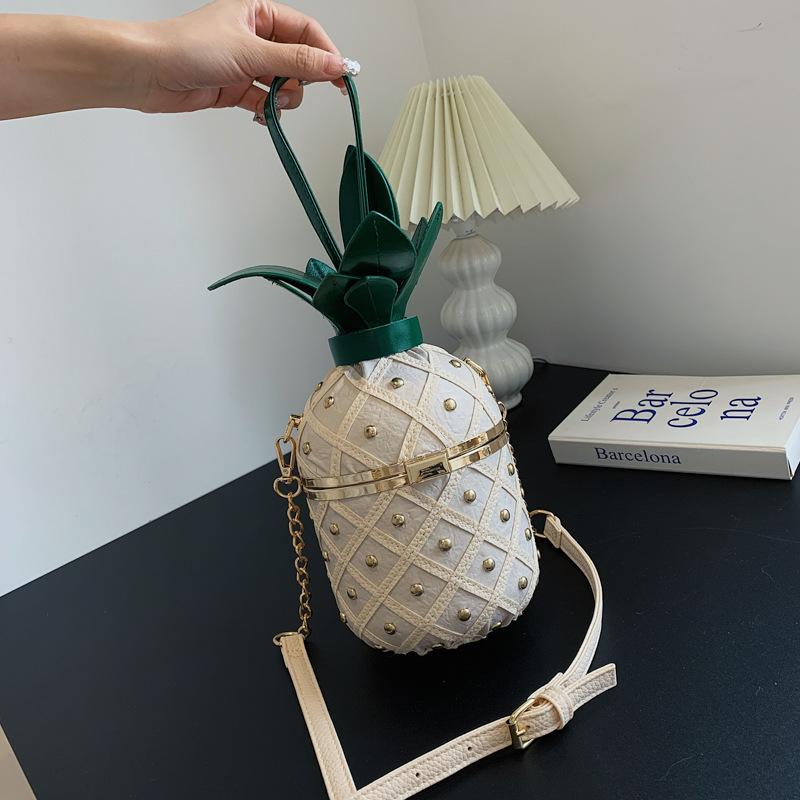 Women Pineapple-Shaped Crossbody Bag Pu Leather Rivets Chain Strap Shoulder Bag Tote Novelty Handbags Summer Beach For Girls Set
Women Pineapple-Shaped Crossbody Bag Pu Leather Rivets Chain Strap Shoulder Bag Tote Novelty Handbags Summer Beach For Girls Set