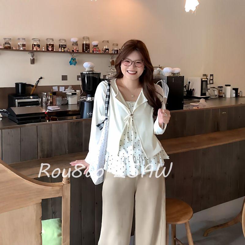 Rou8Ao Plus-Size Women s Clothing Korean Style Sweet Lace Patchwork Polka Dot Fake Two-Piece Long-Sleeve Top for Women 2026 Spring Apricot L(Suggestion 52.5-60kg)
Rou8Ao Plus-Size Women s Clothing Korean Style Sweet Lace Patchwork Polka Dot Fake Two-Piece Long-Sleeve Top for Women 2026 Spring Apricot L(Suggestion 52.5-60kg)
