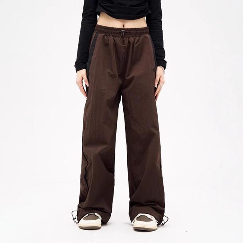 Женские осенне-зимние уличные повседневные брюки прямого кроя с карманами на кулиске и высокой посадкой XL
Женские осенне-зимние уличные повседневные брюки прямого кроя с карманами на кулиске и высокой посадкой XL