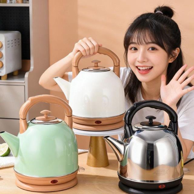 Stainless Steel Electric Kettle with Automatic Shut-off and Large Capacity for Home Use Nordic Blue 5L (Holds ~9 Catty Water)
Stainless Steel Electric Kettle with Automatic Shut-off and Large Capacity for Home Use Nordic Blue 5L (Holds ~9 Catty Water)