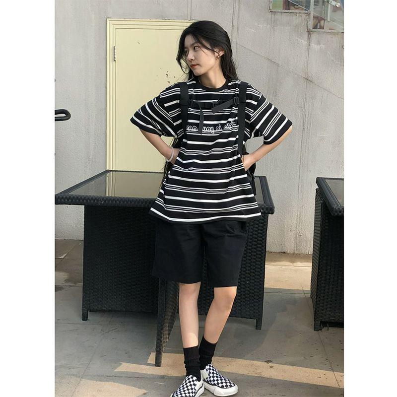Plus Size Striped T-Shirt & Shorts Set for Women - Summer 2025 Collection, Color Block Style. 4XL чёрный
Plus Size Striped T-Shirt & Shorts Set for Women - Summer 2025 Collection, Color Block Style. 4XL чёрный