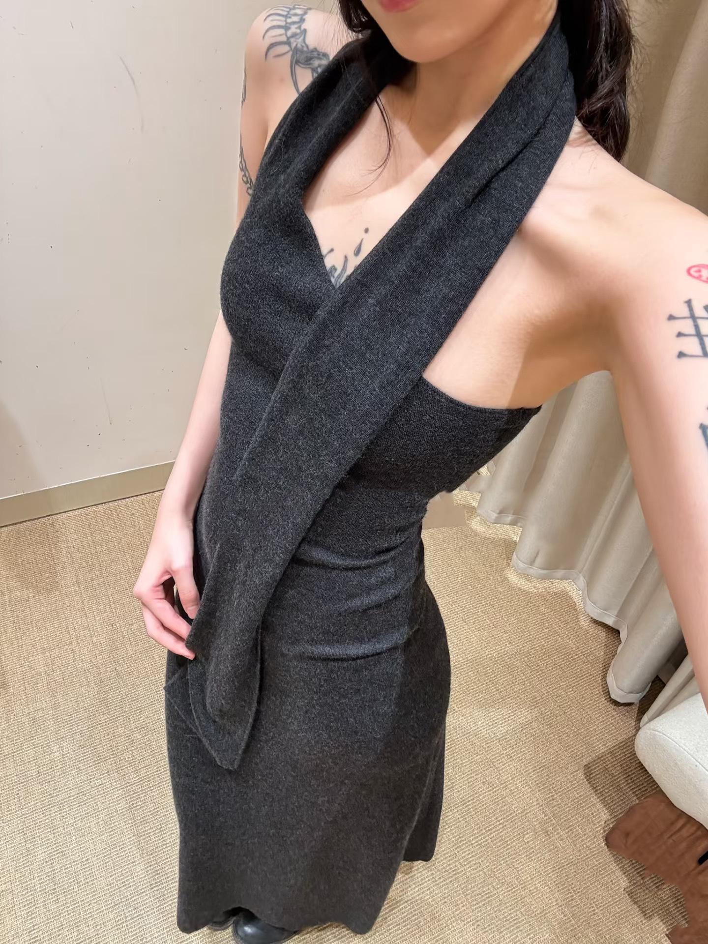 Spring Collection: Versatile Waist-Cinched Dress Large
Spring Collection: Versatile Waist-Cinched Dress Large