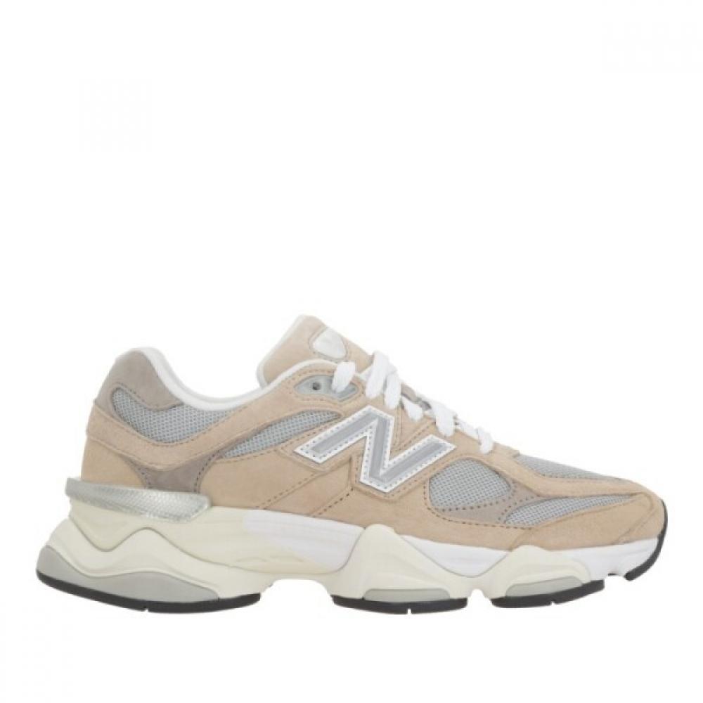 New Balance Mesh Upper Suede Overlay Cushioning Sole Lowtop Sneakers U9060lb US5.5
New Balance Mesh Upper Suede Overlay Cushioning Sole Lowtop Sneakers U9060lb US5.5