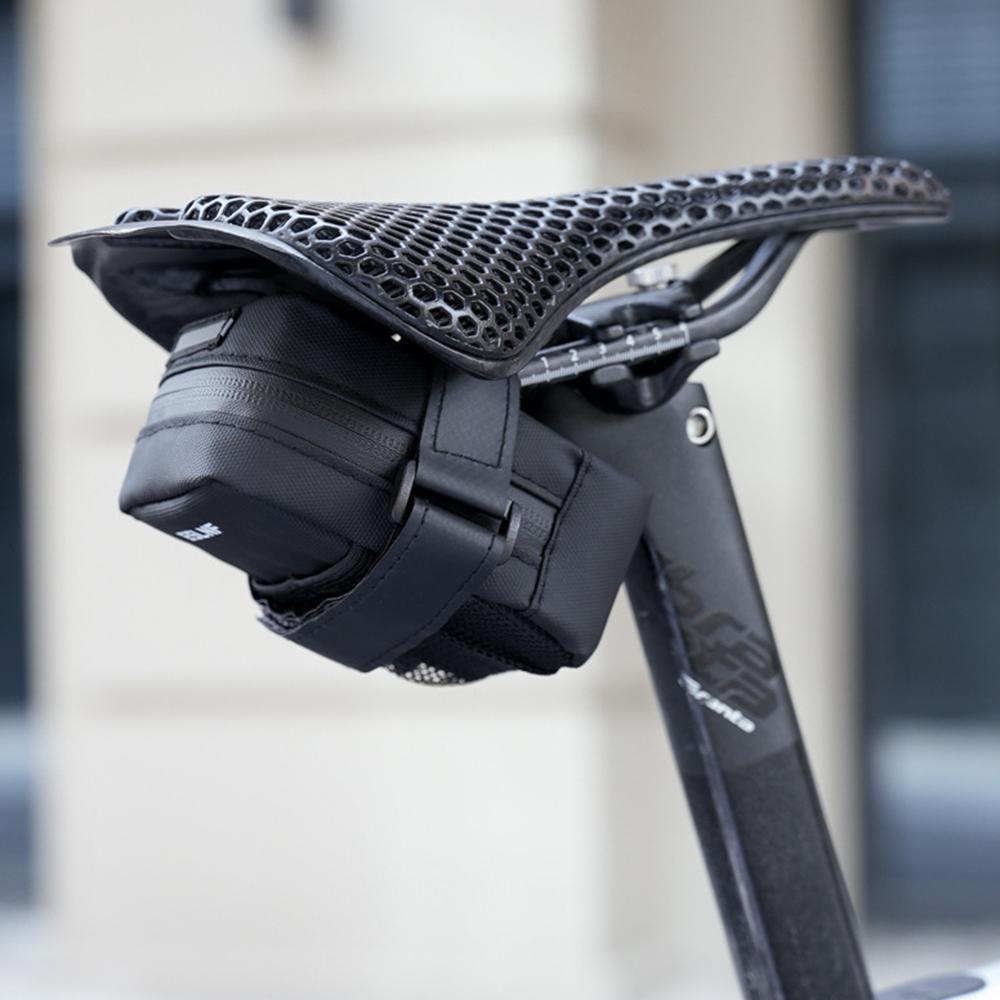 ESLNF 07CI0012 Cycling Equipment Riding Saddle Bag Bike Tool Kit Mini Tail Bag with Valve Black
ESLNF 07CI0012 Cycling Equipment Riding Saddle Bag Bike Tool Kit Mini Tail Bag with Valve Black