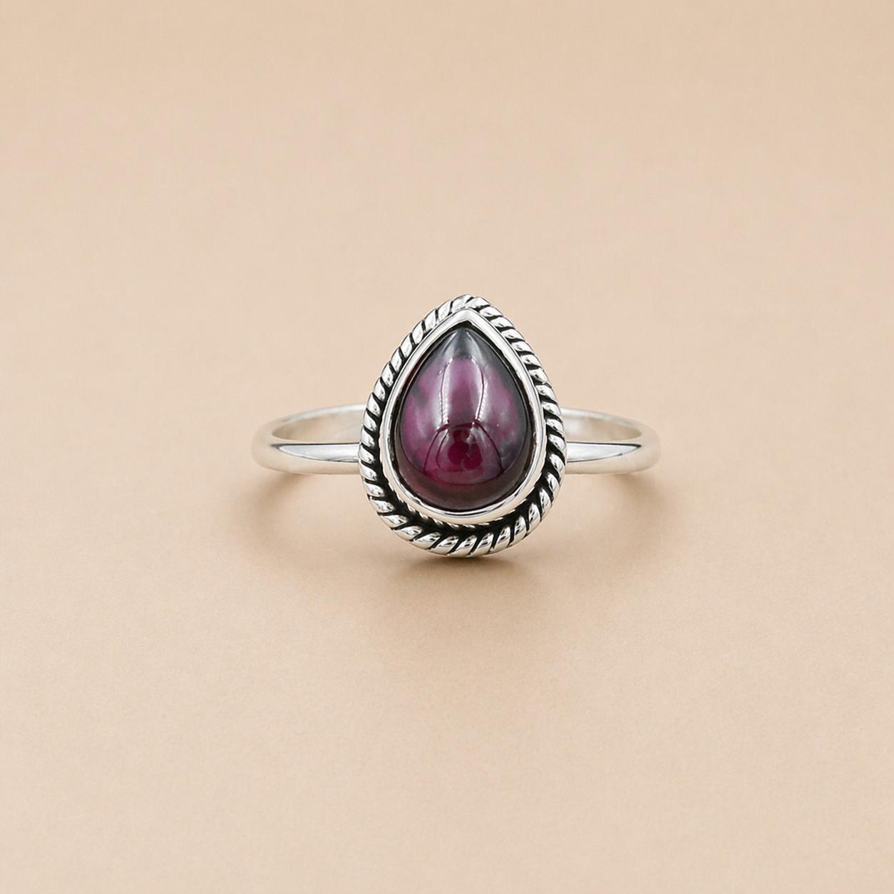 Red Garnet Ring, 925 Sterling Silver Pear Cabochon Ring, Boho Statement Gemstone Ring, Minimalist Handmade Jewelry 4 серебряный
Red Garnet Ring, 925 Sterling Silver Pear Cabochon Ring, Boho Statement Gemstone Ring, Minimalist Handmade Jewelry 4 серебряный