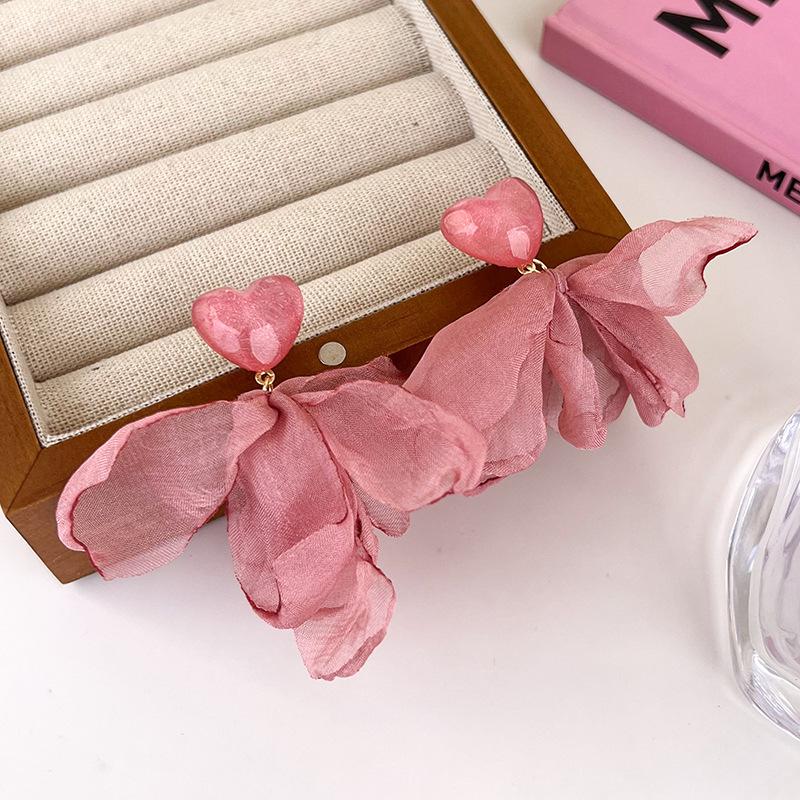 Серьги Sweet Rose Pink Love из шифоновой ткани, серьги-гвоздики Sweet Mori из шифона с лепестками, темпераментные серьги для свиданий розовый
Серьги Sweet Rose Pink Love из шифоновой ткани, серьги-гвоздики Sweet Mori из шифона с лепестками, темпераментные серьги для свиданий розовый