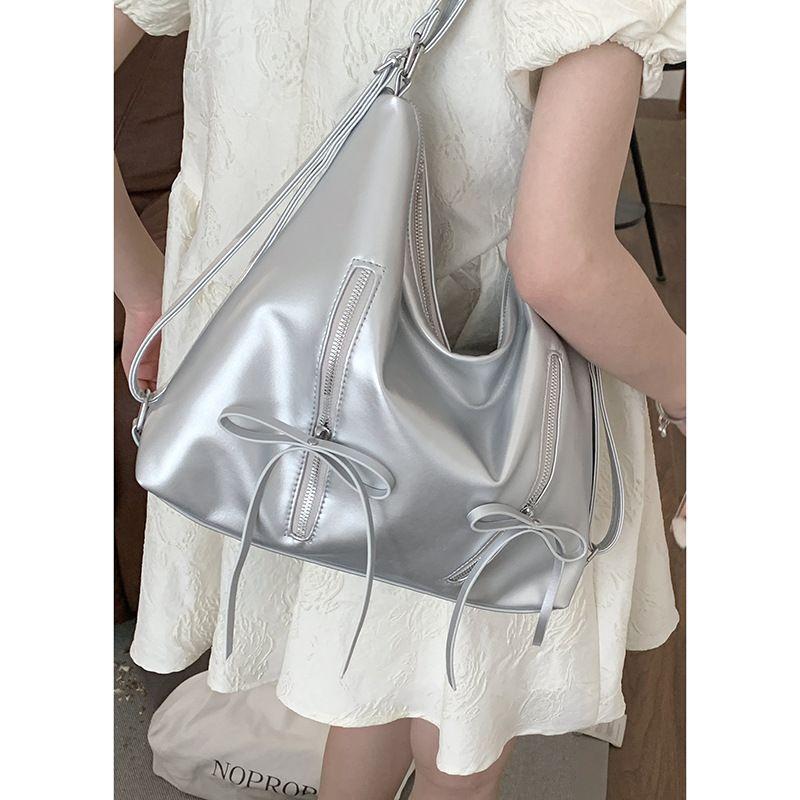 Bow backpack bag women s fashion Korean tote bag casual large capacity shoulder backpack серебряный
Bow backpack bag women s fashion Korean tote bag casual large capacity shoulder backpack серебряный