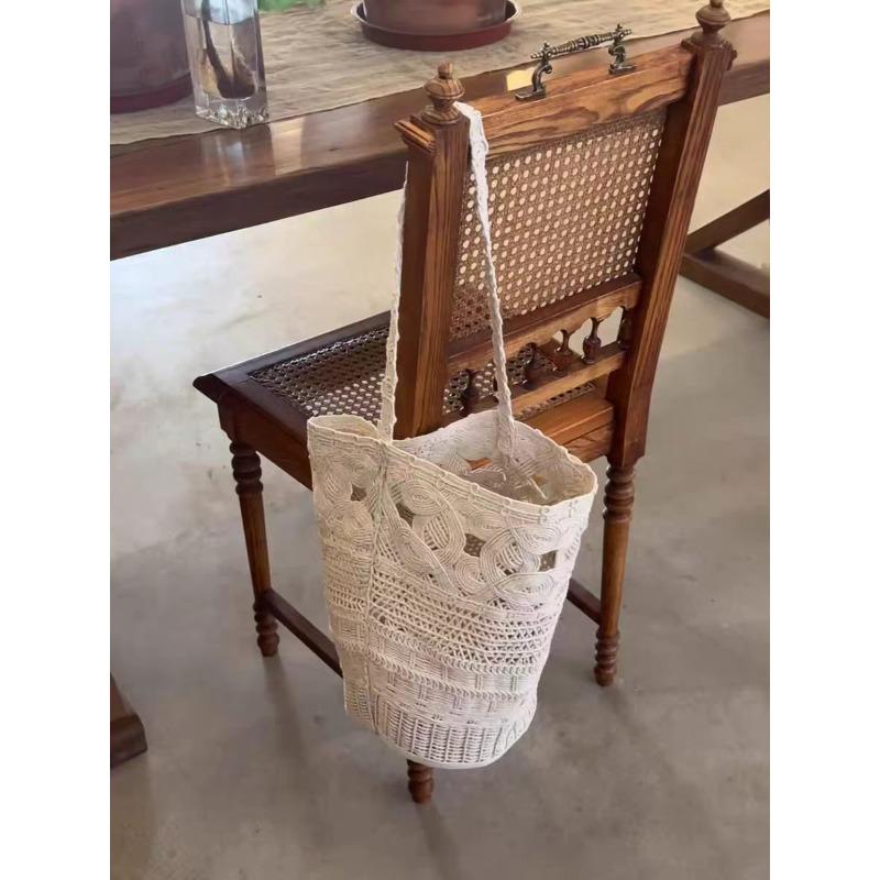 Hand crocheted island cotton hollow bucket bag large capacity leisure seaside vacation wind portable shoulder large bag women
Hand crocheted island cotton hollow bucket bag large capacity leisure seaside vacation wind portable shoulder large bag women
