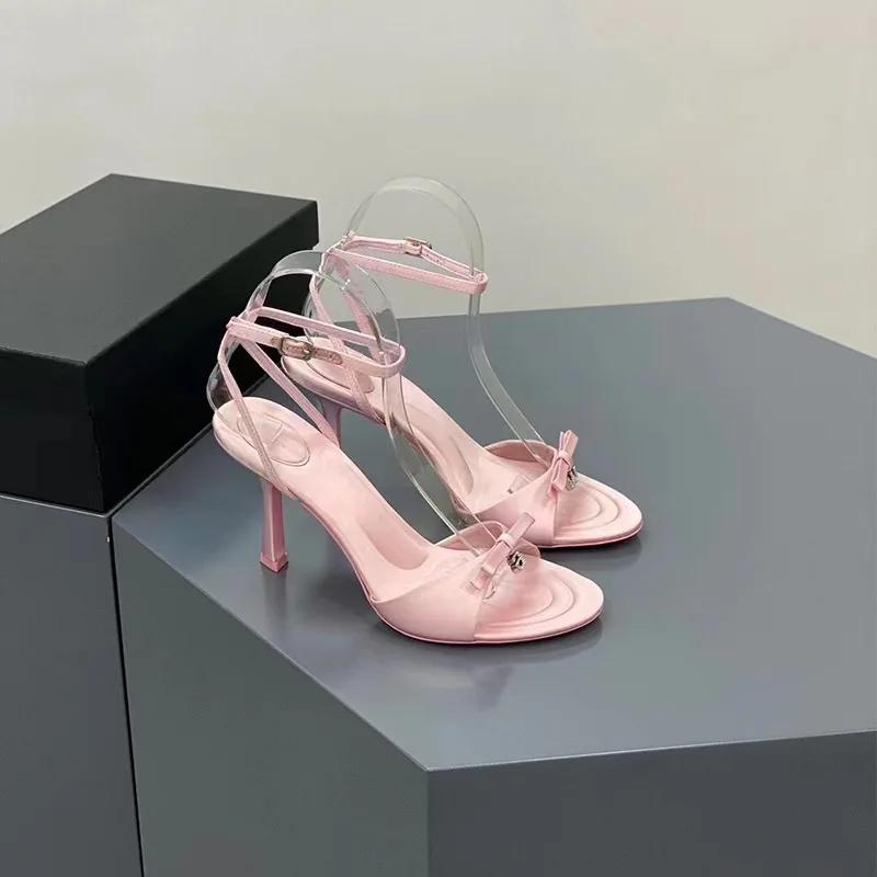 Fashion Women s High Heel Sandals 2024 New Elegant Butterfly Satin Summer Lady Pumps Female Ankle Straps Thin Heels Open Toe Sandals 34
Fashion Women s High Heel Sandals 2024 New Elegant Butterfly Satin Summer Lady Pumps Female Ankle Straps Thin Heels Open Toe Sandals 34
