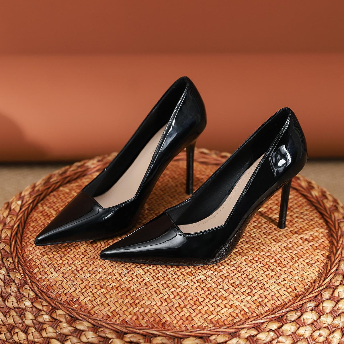 97035-15 French sexy pointed high heel single shoes versatile temperament shallow commute fashion thin heel women s shoes single 35 чёрный
97035-15 French sexy pointed high heel single shoes versatile temperament shallow commute fashion thin heel women s shoes single 35 чёрный