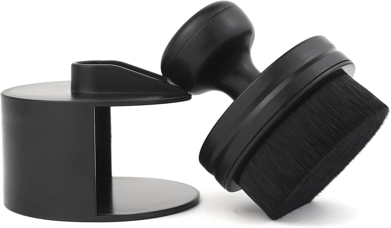 портативная щетка для шин и колес автомобиля с крышкой и оригинальной карманной салфеткой в комплекте Высокой плотности (черный) чёрный
портативная щетка для шин и колес автомобиля с крышкой и оригинальной карманной салфеткой в комплекте Высокой плотности (черный) чёрный