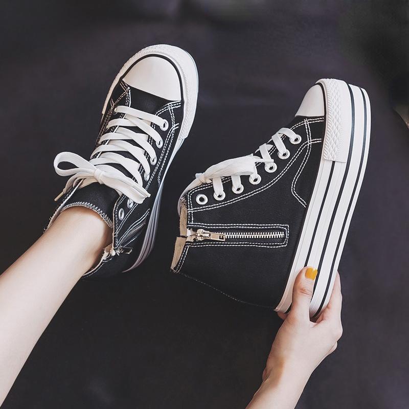 Nside The High Canvas Shoes Women s Shoes 2026 Spring and Autumn New Double Side Zipper Board Shoes Hundred with Thick Bottom Muffin Shoes 39 чорний
Nside The High Canvas Shoes Women s Shoes 2026 Spring and Autumn New Double Side Zipper Board Shoes Hundred with Thick Bottom Muffin Shoes 39 чорний