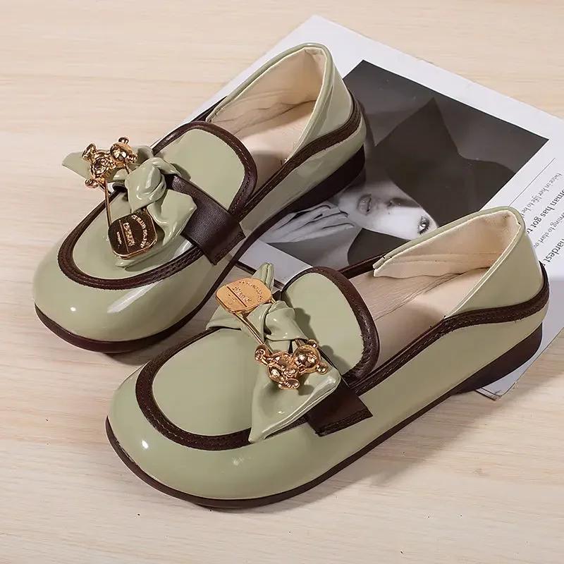 2024 Женские туфли-лодочки из натуральной кожи на мягкой подошве, весна/осень, новый стиль, плоские одинарные туфли, модные женские 35 зелёный
2024 Женские туфли-лодочки из натуральной кожи на мягкой подошве, весна/осень, новый стиль, плоские одинарные туфли, модные женские 35 зелёный