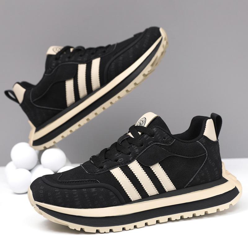 Новая мужская обувь модного бренда, высококачественная поверхность из черной кожи, водонепроницаемая, спортивная и повседневная, универсальная, на платформе, кроссовки «папины», модные 44
Новая мужская обувь модного бренда, высококачественная поверхность из черной кожи, водонепроницаемая, спортивная и повседневная, универсальная, на платформе, кроссовки «папины», модные 44