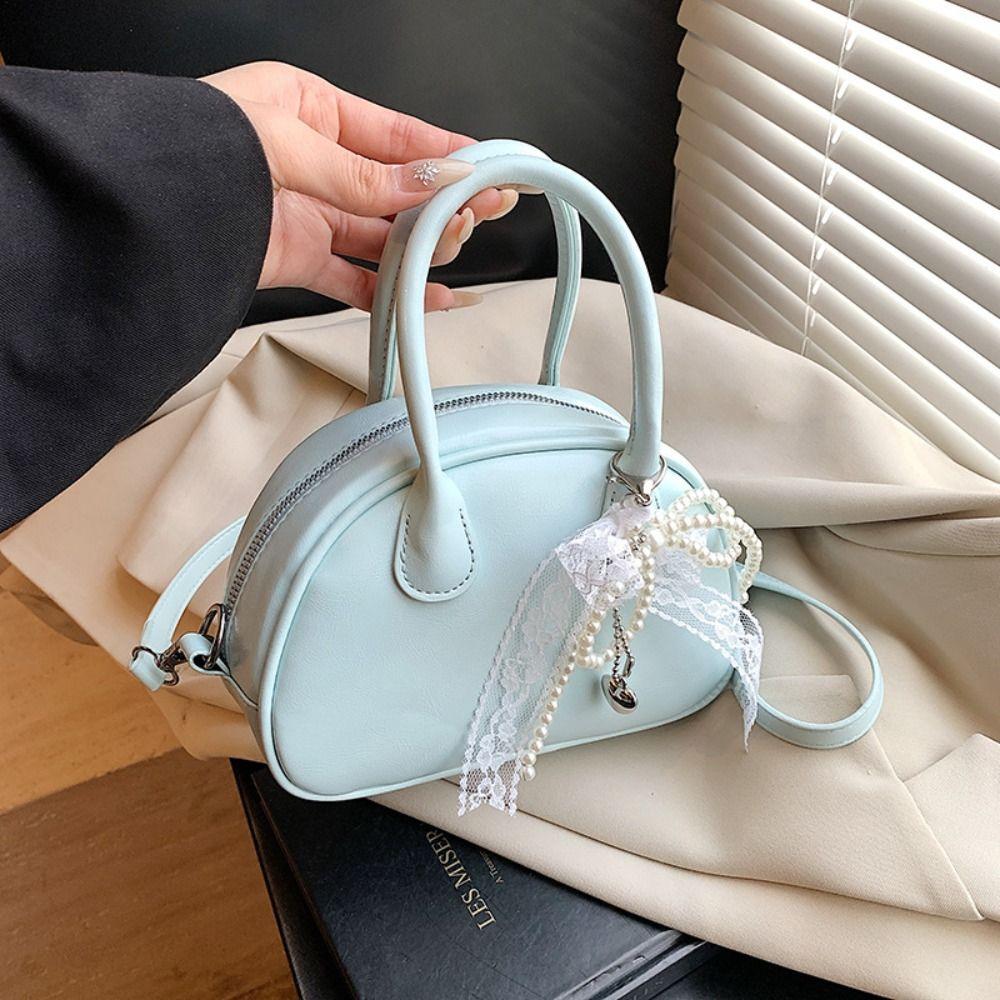 Sweet Boston Crossbody Bag PU Leather Pillow Handbag Elegant Bowling Shoulder Bag Girls/Female чорний
Sweet Boston Crossbody Bag PU Leather Pillow Handbag Elegant Bowling Shoulder Bag Girls/Female чорний