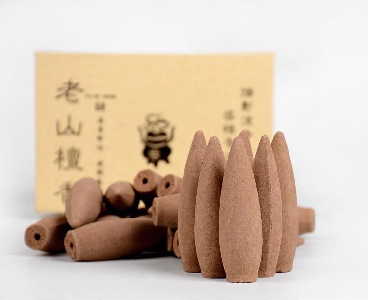 Reverse Flow Cone Incense Sandalwood/Agarwood/Cliff Cypress/Plant Indoor Air Purification Odor Removal Burn for About 30 Minutes Sandalwood
Reverse Flow Cone Incense Sandalwood/Agarwood/Cliff Cypress/Plant Indoor Air Purification Odor Removal Burn for About 30 Minutes Sandalwood