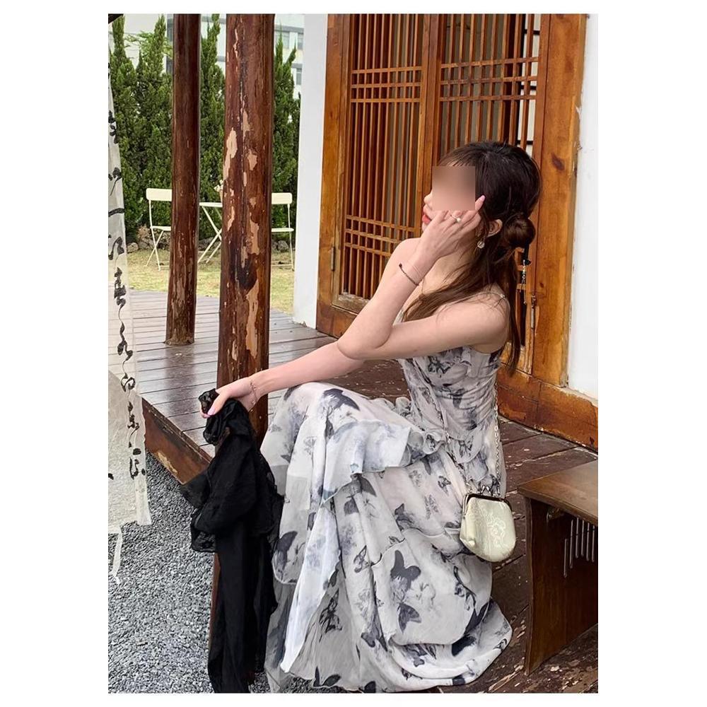 French Style Butterfly Print Floral Camisole Dress - Women s Slim Summer Casual Long Dress XL-(recommended 55-60 kg)
French Style Butterfly Print Floral Camisole Dress - Women s Slim Summer Casual Long Dress XL-(recommended 55-60 kg)